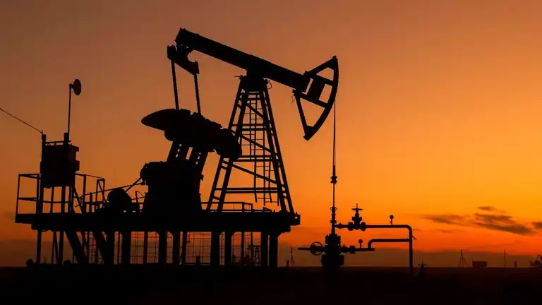 Brent Petrol 76,50 Dolar'da