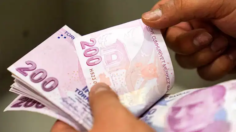 Emekli Bayram İkramiyesi Bugün Yatmaya Başlıyor!